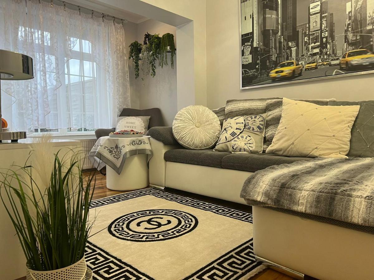 Apartment Luxe Free Wifi, Free Parking, Free Netflix Friern Barnet Eksteriør billede